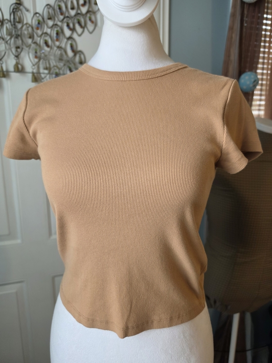 Maeve Tops - Anthropologie Maeve Short-Sleeve Ribbed Crop Top Womens M Cammel Minimalist Stre